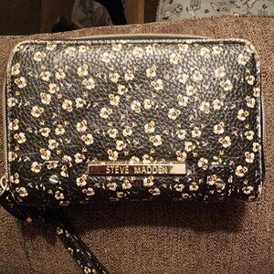 Steve Madden wallet